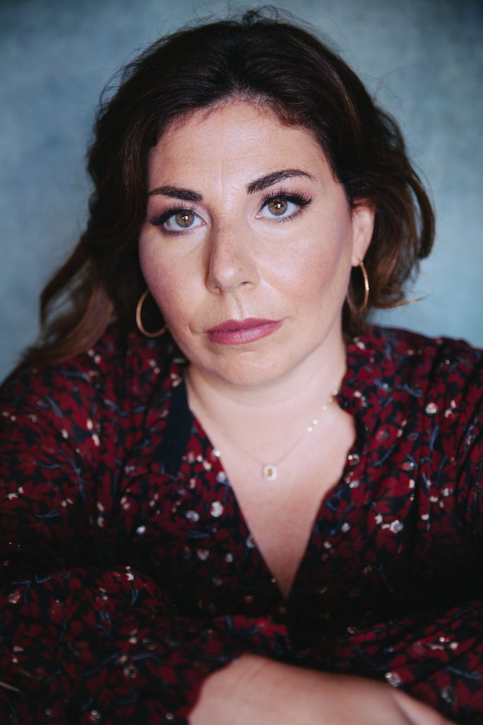 Divieto di protestare con Annalisa Camilli e la musica di JAMS a Corigliano d’Otranto