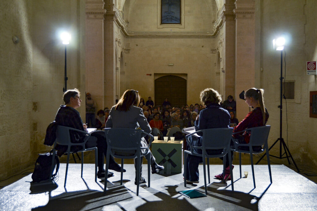 Il futuro si legge. Libri, festival e comunità culturali per Nel frattempo a Lecce